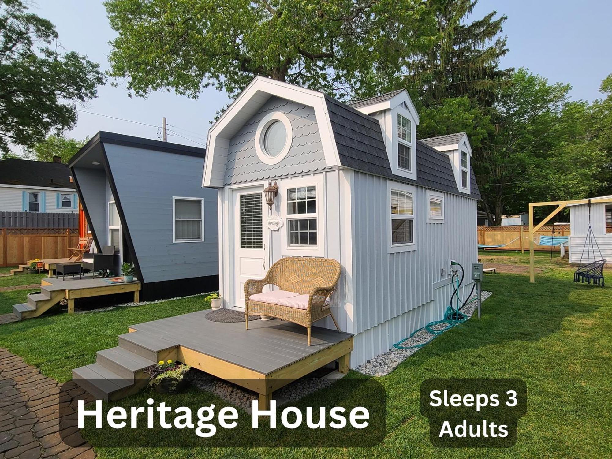Tiny Digs Lakeshore - Tiny House Lodging Маскигон Екстериор снимка